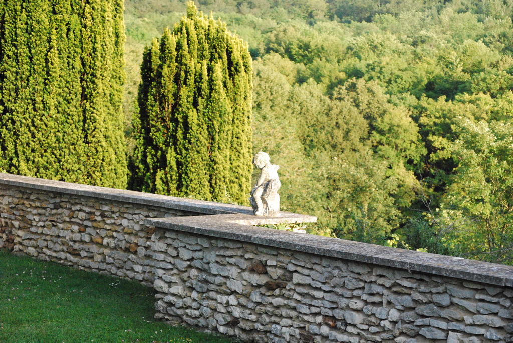 Les Hautes Sources - Esprit De France Ménilles Exteriör bild